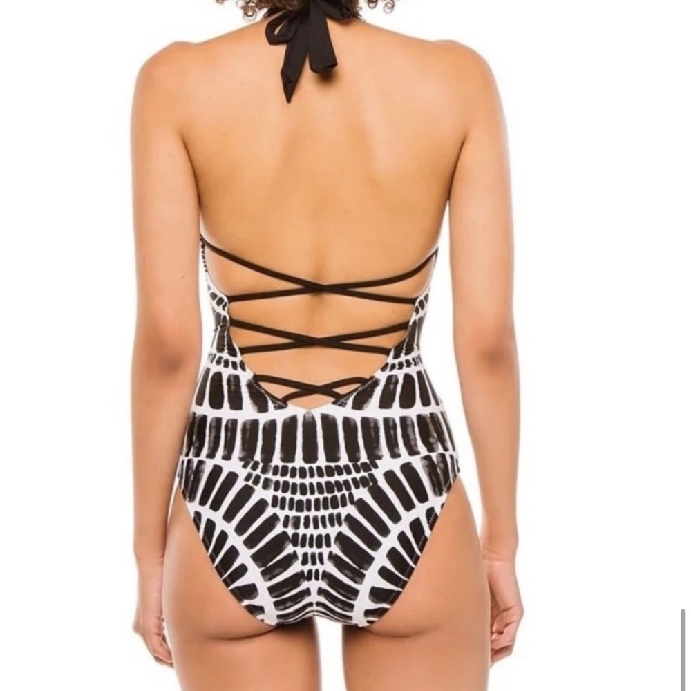 TRINA TURK "Algiers" high neck halter one piece Swimsuit 12 animal zebra print - Picture 3 of 15